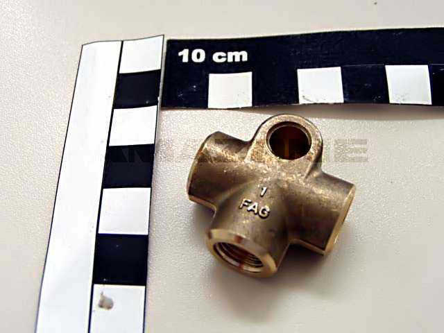 T-Verteiler 3 x M10 x 1 mm