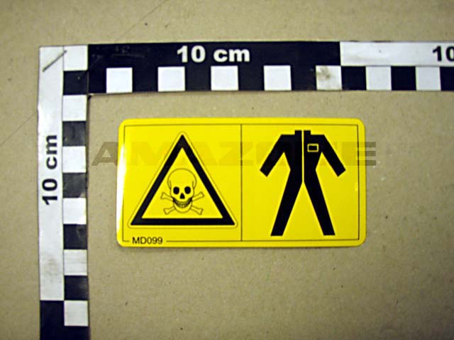 Folie Schutzkleidung tragen