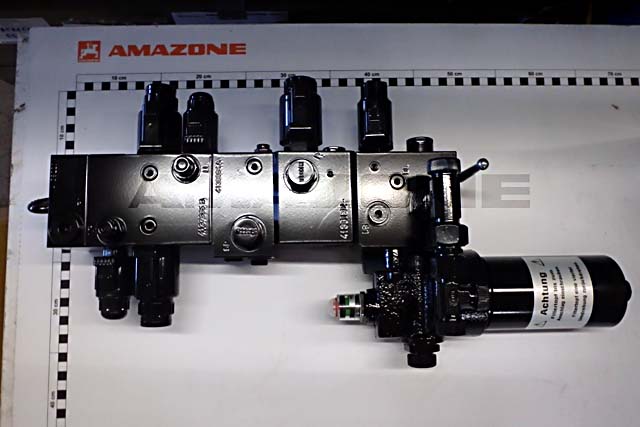 STB Gest.-Funk./Spülwasserp./ Speicherlad./Lenkung m. Hyd-Filter