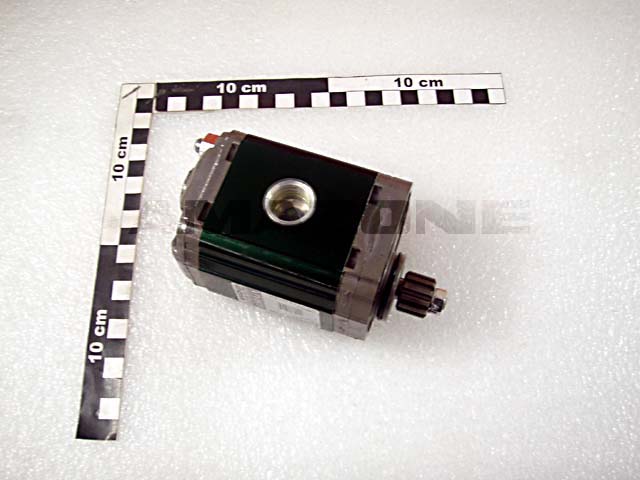 Motor 6,5ccm montiert