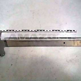 Rohrhalter, Aussen, rechts Amazone 103845