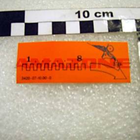 Folie 1-8 Bodenklappeneinstell  Amazone 0682700