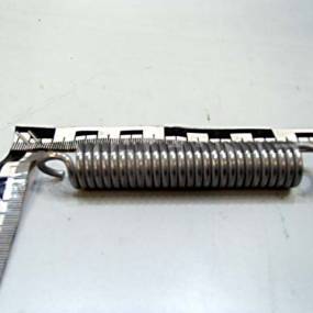 Zugfeder 3,0X18,0X105,5 Amazone XF485