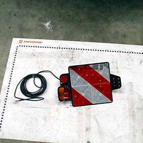 Warntafel Hinten links Amazone 78200858