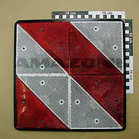 Warntafel 300×300 Mm (Nd015) Amazone