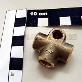 T-Verteiler 3 X M10 X 1 Mm (Lb213) Amazone