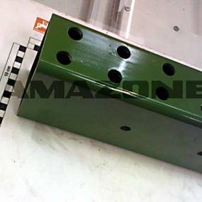 Distanzstueck rechts Amazone 107393