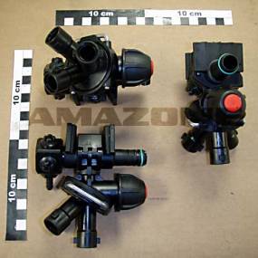 Duesenkoerper 3-Fach Endstueck Fuer Dus mit 90 Grad Winkel (935860) Amazone