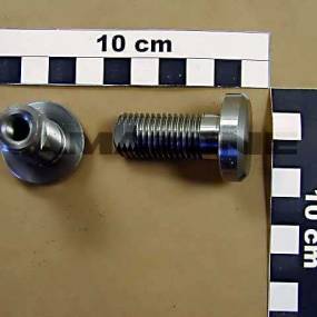 Gewindebolzen M16/M8 Amazone 73301194