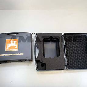 Kunststoffkoffer M. Amazone-Logo IC300