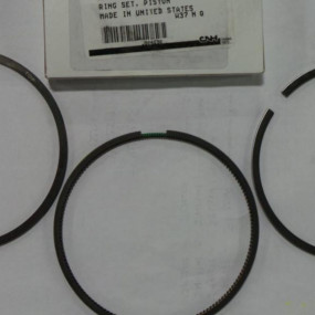 Kolbenringsatz Case J804930