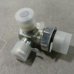 T-Stück Case 124915A1