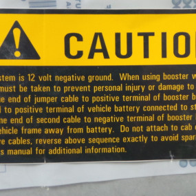 Aufkleber, Achtung (68819C1) Case