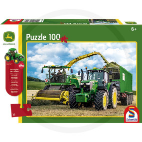 John Deere Traktor 6195M Und Feldhaecksl Granit