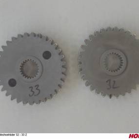 Wechselräder 32 - 33 Z Horsch 00385749