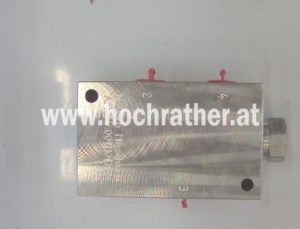 Ventil Stromteiler Block  1/2 (00111017) Horsch