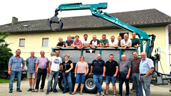 Rückewagen-Übergabe an die Rückewagen-Gemeinschaft Ried/Riedmark