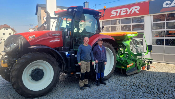 Sämaschinen-Übergabe an Familie Tempelmayr