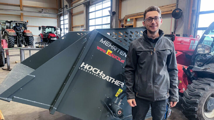 Einstreugerät-Übergabe an Familie Halbmayr