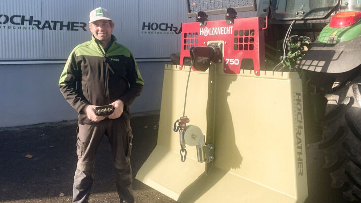 Funkseilwinden-Übergabe an Familie Kaltenböck