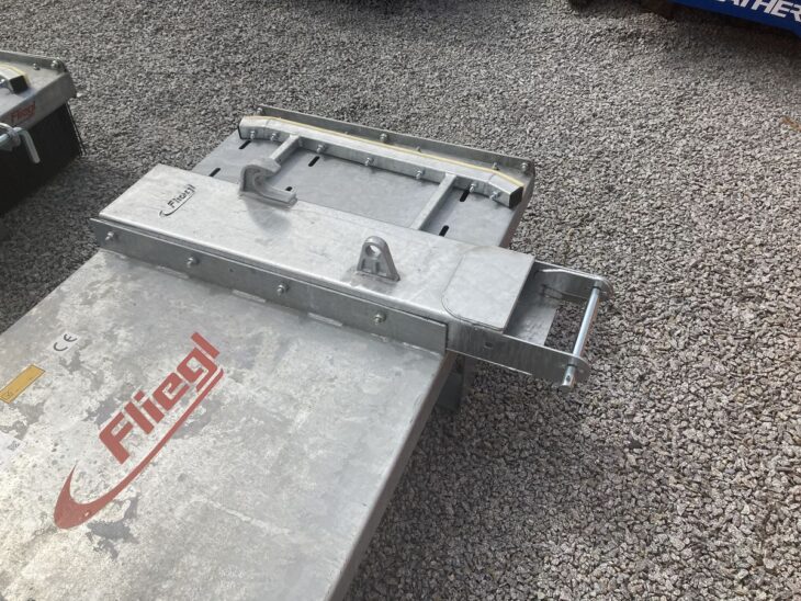 Fliegl Kehrbesen Löwe 2000 5