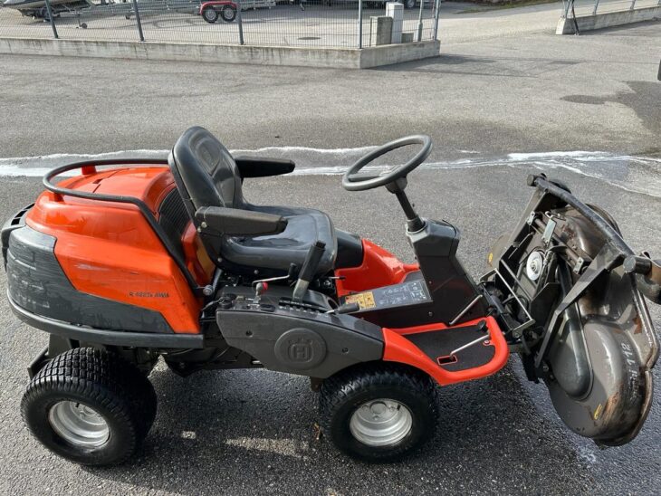 Husqvarna 422ts AWD 5