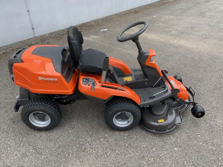 Husqvarna Rider R 216 T AWD 4