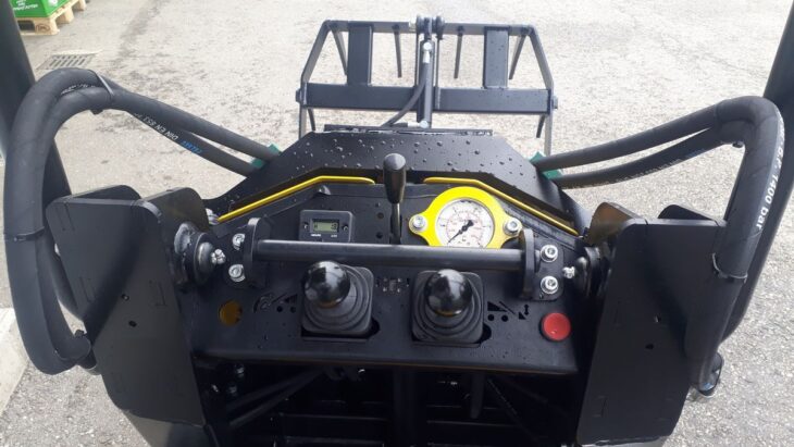 Sonstige MINIRADLADER TUR POLAND N520 4