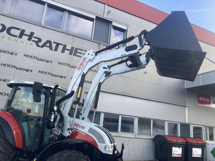 Steyr 4100 Kompakt (Stage V) 2