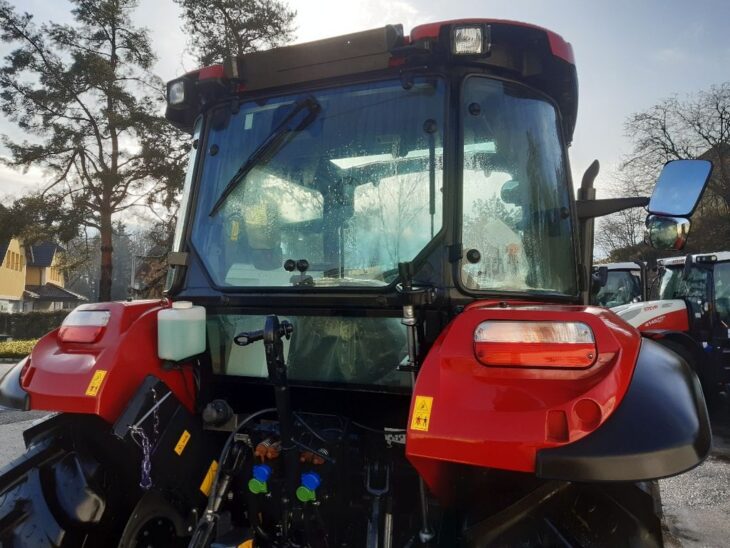 Case IH Farmall 75C 7