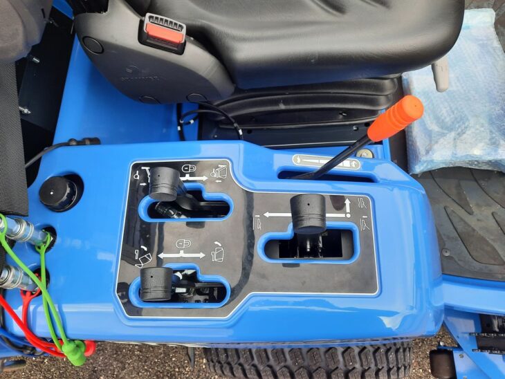 Iseki-Iseki-SF-551-2026-01-07-hochrather-14