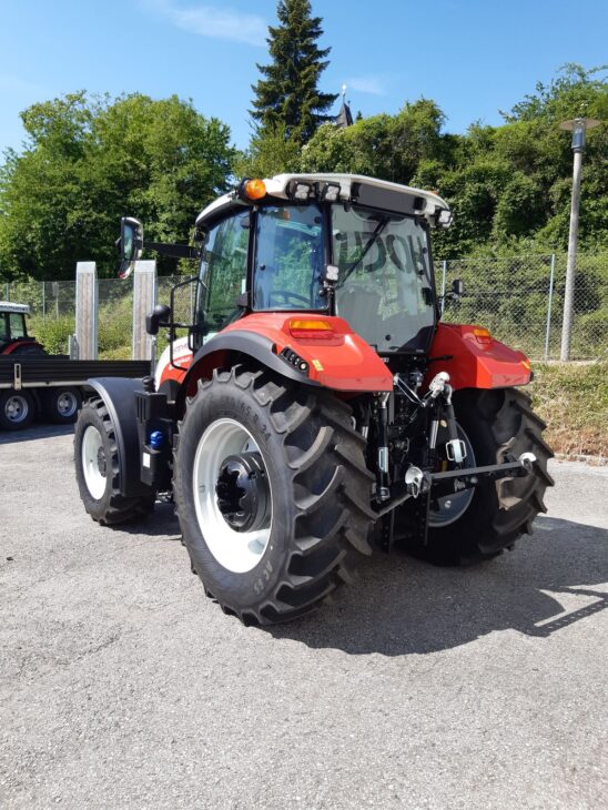 Steyr 4120 Multi (Stage V) 7
