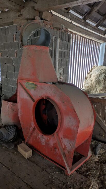 Auer Auer Heuschoner Gebläse mit Bogen und Rohr! 2 Auer Auer Heuschoner Gebläse mit Bogen und Rohr! 2