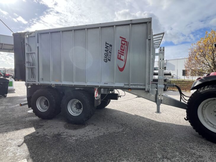 Fliegl ASW 256 Compact FOX 5 Fliegl ASW 256 Compact FOX 5