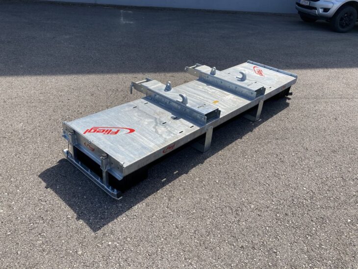 Fliegl Kehrbesen Löwe 3 Fliegl Kehrbesen Löwe 3