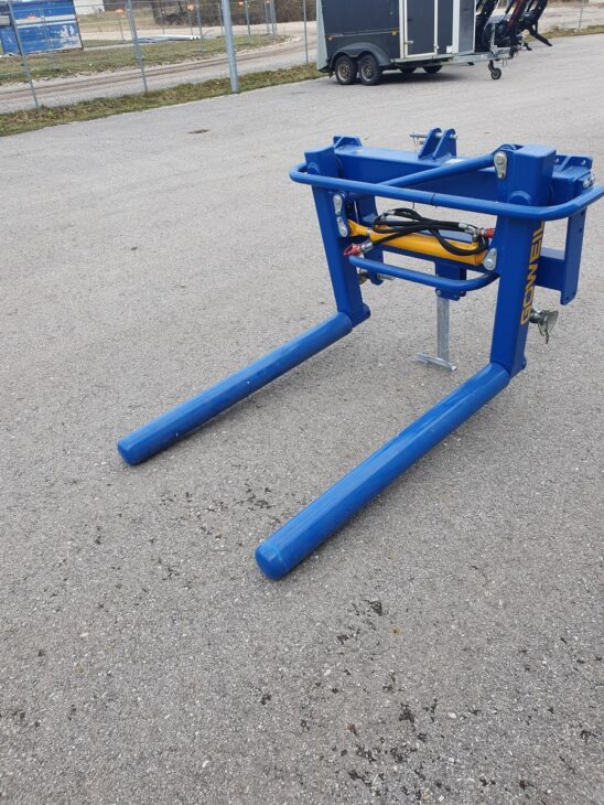 Göweil Göweil BTGHY – Rundballen-Transportgabel hydr. 3 Göweil Göweil BTGHY – Rundballen-Transportgabel hydr. 3