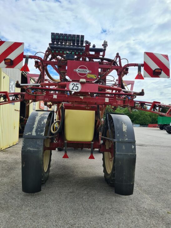 Hardi COMANDER 2800 5 Hardi COMANDER 2800 5