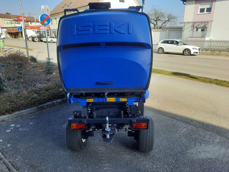 Iseki SF 551 mit Kabine 5 Iseki SF 551 mit Kabine 5