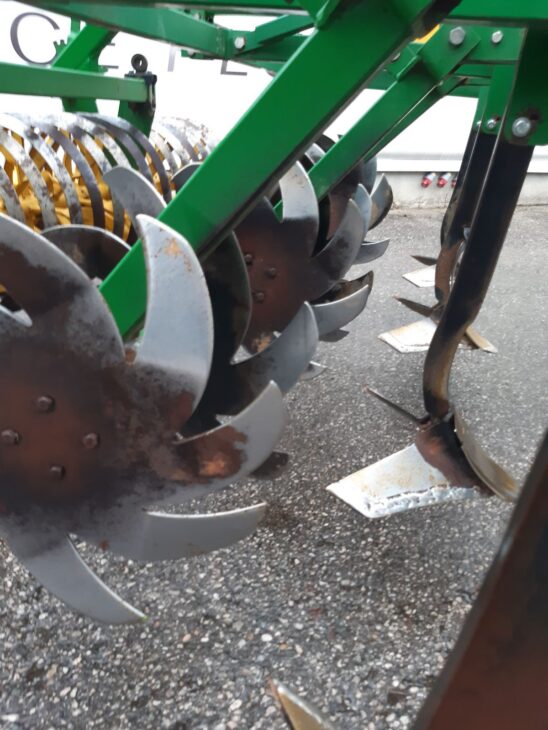 Kerner Galaxi 300 4 Kerner Galaxi 300 4