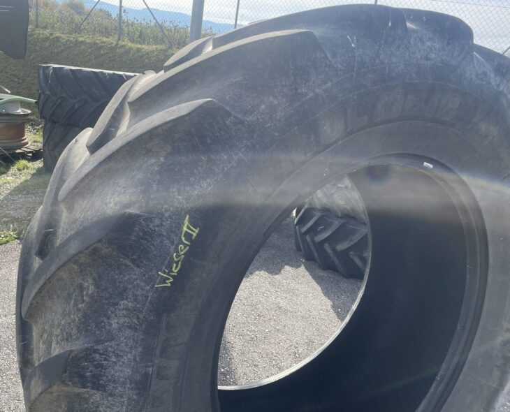 Michelin Michelin Mutlibib 650/65 R 38 3 Michelin Michelin Mutlibib 650/65 R 38 3