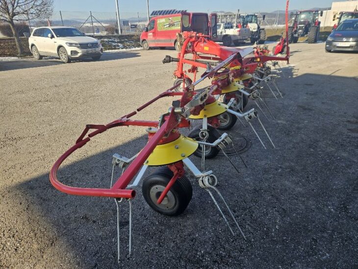 Pöttinger HIT 810 N 6 Pöttinger HIT 810 N 6