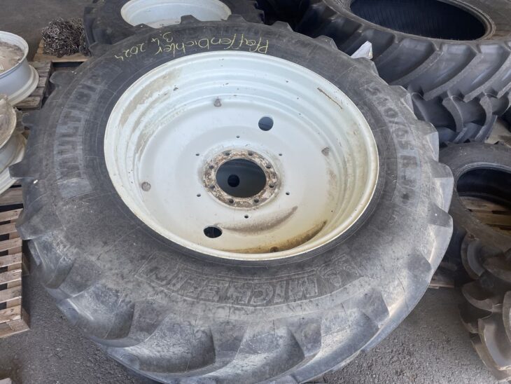 Sonstige Traktor Kompletträder 3 Sonstige Traktor Kompletträder 3