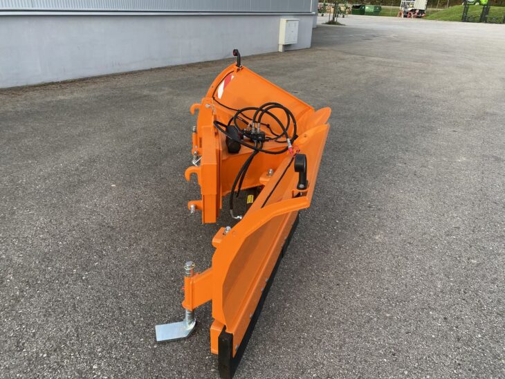 Stekro Schneepflug 4 Stekro Schneepflug 4