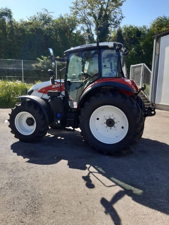 Steyr 4100 PLUS 6 Steyr 4100 PLUS 6