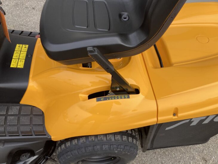 Stiga Estate 7102W 3 Stiga Estate 7102W 3