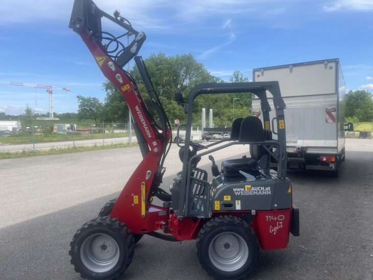 Weidemann 1140 light 5 Weidemann 1140 light 5