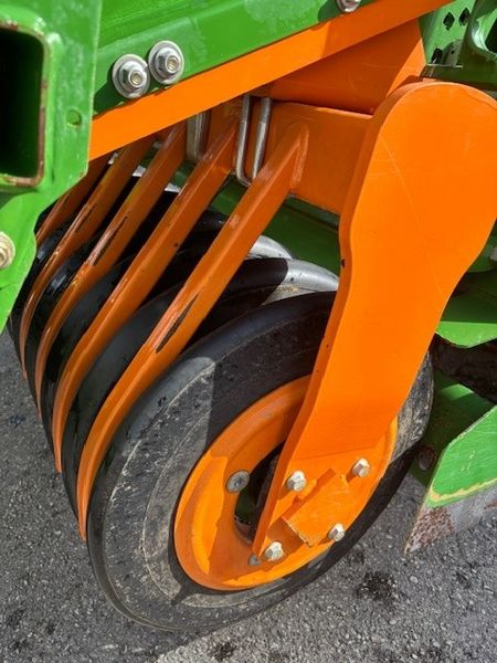 Amazone KX 3000+ AD 3000 RoTec Amazone KX 3000+ AD 3000 RoTec