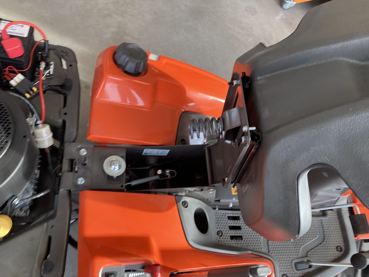 Husqvarna Rider R 316 TsX AWD Husqvarna Rider R 316 TsX AWD