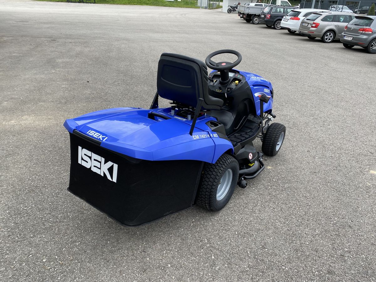 Iseki CM 7421 H 4 WD Iseki CM 7421 H 4 WD
