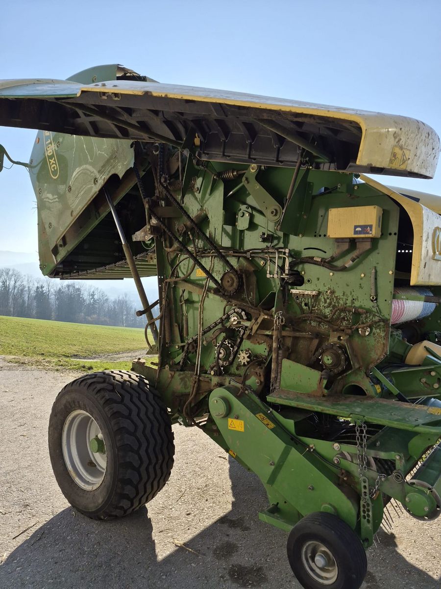 Krone Comprima V 150 XC Krone Comprima V 150 XC